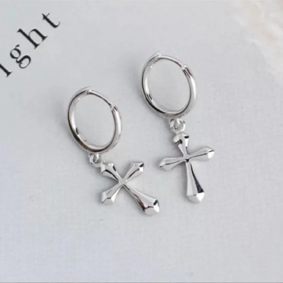 🔥NWT STERLING SILVER CROSS EARRINGS💗💗💗 - Picture 2 of 3